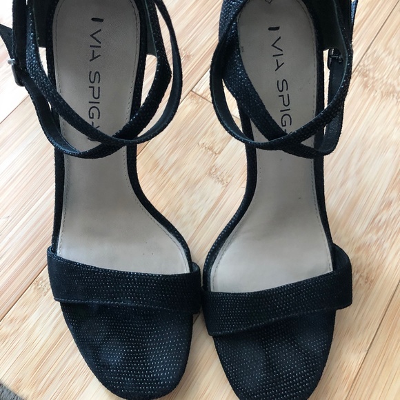 Via Spiga Black Dot Suede Sandals - Size 37.5 (7.5) - Picture 3 of 7